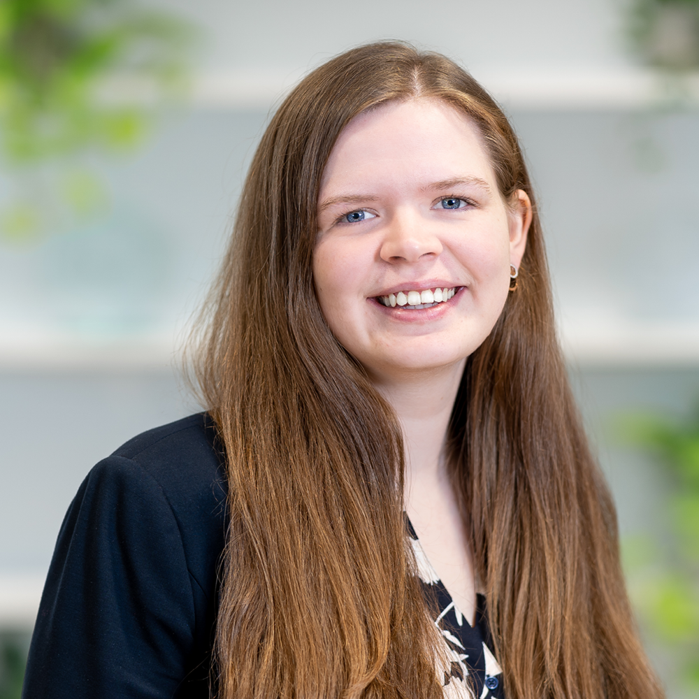 Alexandra Wagmann headshot Alexandra Wagmann headshot